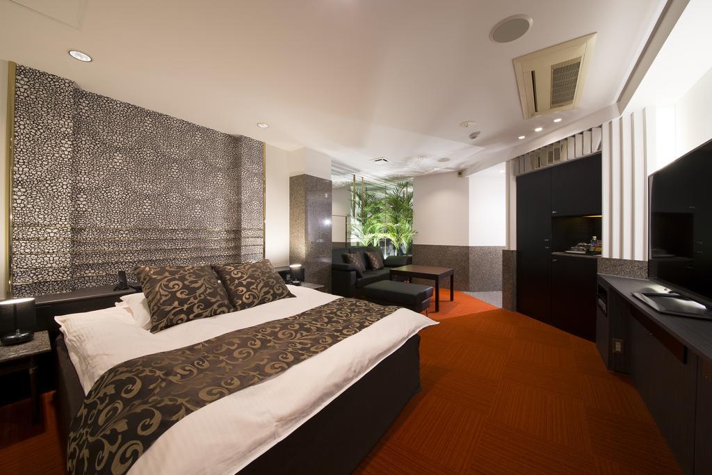 Hotel Beni East (Adults Only) Osaka Phòng bức ảnh