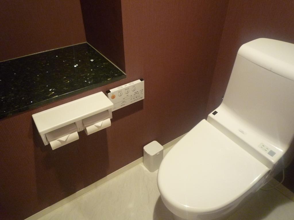 Hotel Beni East (Adults Only) Osaka Ngoại thất bức ảnh